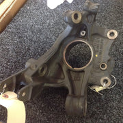 Audi Q7 3.0 TDI Passenger Rear Wheel Hub NEW Genuine OE 7L8 505 435 A ( 05-15 )