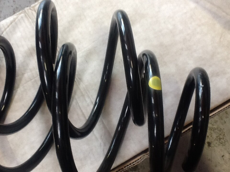 Vauxhall Signum,Vectra C Petrol Front Springs-PAIR 93190494  NEW GENUINE OE