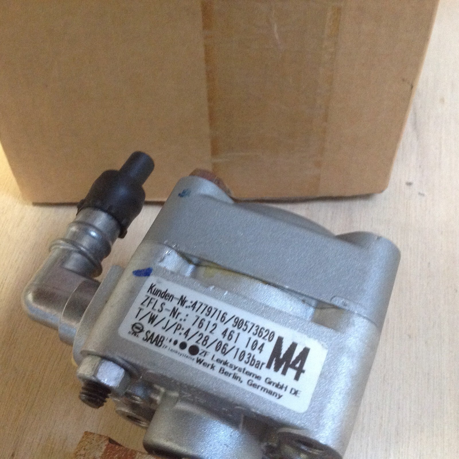 Saab 9-3 2.2 TID Power Steering Pump 5057997 NEW  GENUINE OE