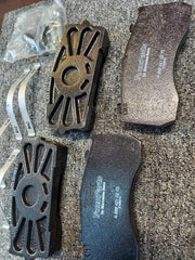 Mercedes Benz Atego Truck Front Brake Pad Kit A686 420 01 20  NEW GENUINE OE