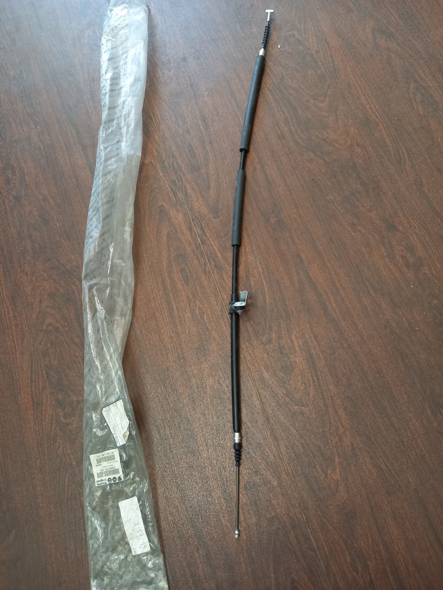 Alfa Romeo 147 Right Rear Handbrake Cable 46542755 NEW GENUINE OE