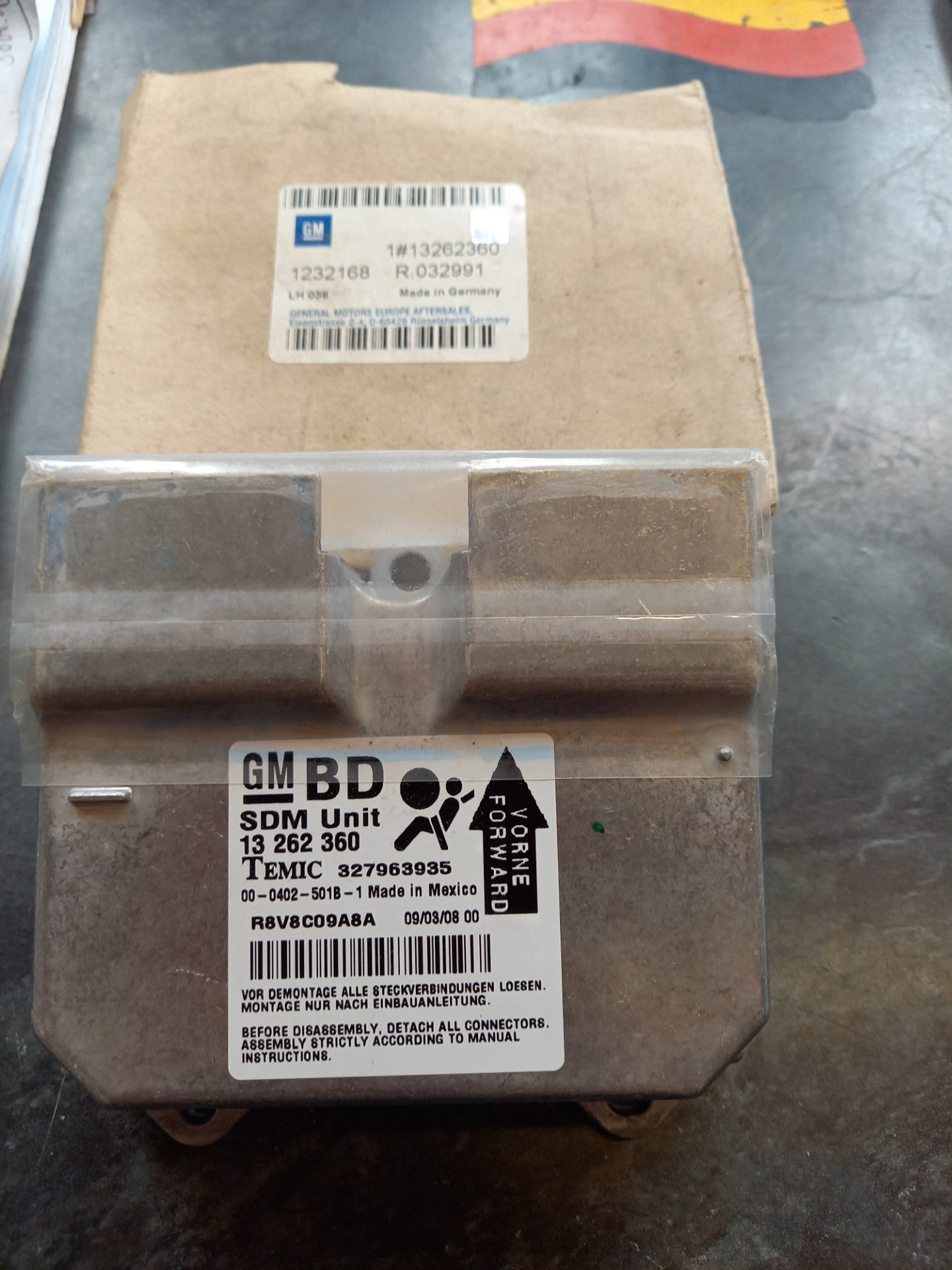 Vauxhall Corsa D Airbag ECU NEW GENUINE OE 13262360