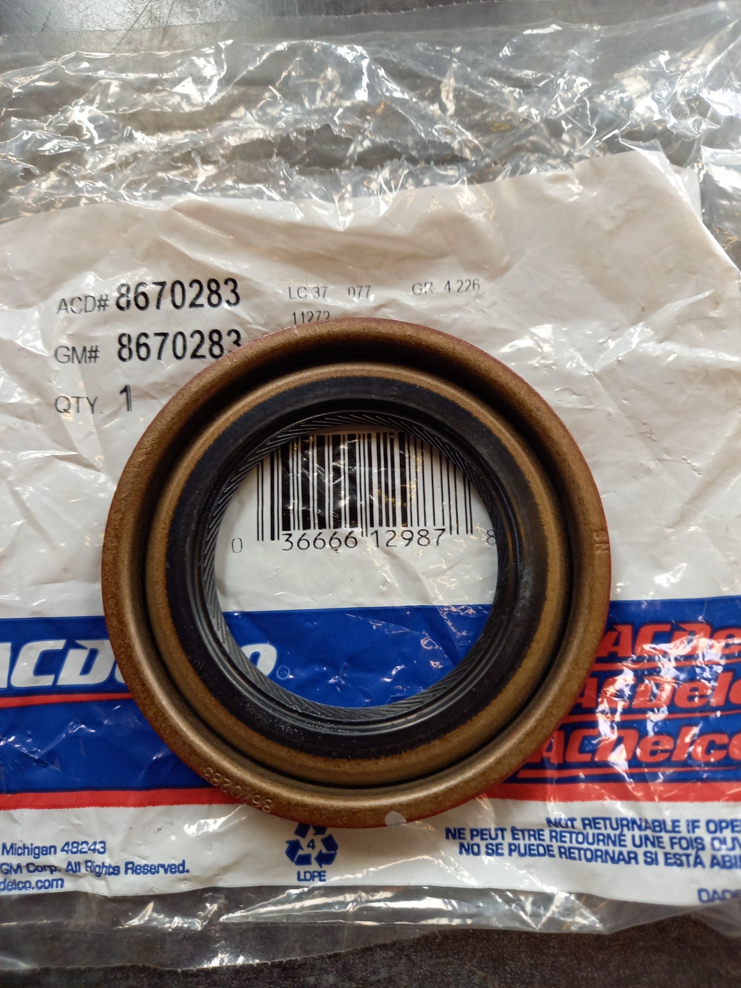 GM +Bentley,Rolls Royce Oil Pump Body Seal 8670283 NEW Genuine OE