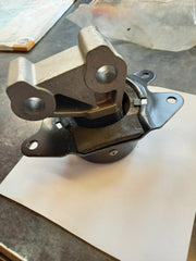 GM Vauxhall Meriva 1.6 Left Front Engine Mount 13109202 NEW GENUINE OE