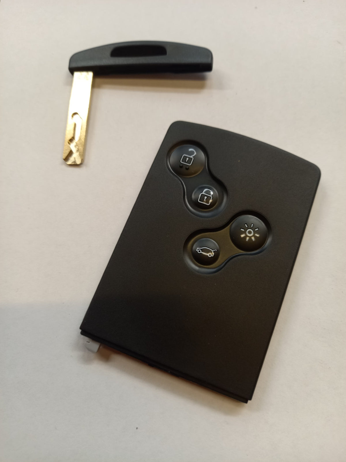 Renault Clio,Captur Key Card with Key Blade 28 59 719 98R NEW GENUINE OE