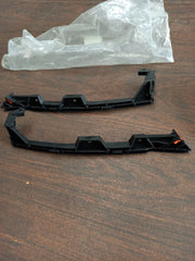 Vauxhall Vectra C Bumper Wing Guide Brackets -Pair 13140760/61 NEW Genuine OE