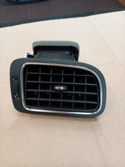 Volkswagen Polo 6R 6C Drivers Air Vent 6C0 819 704 A VAL