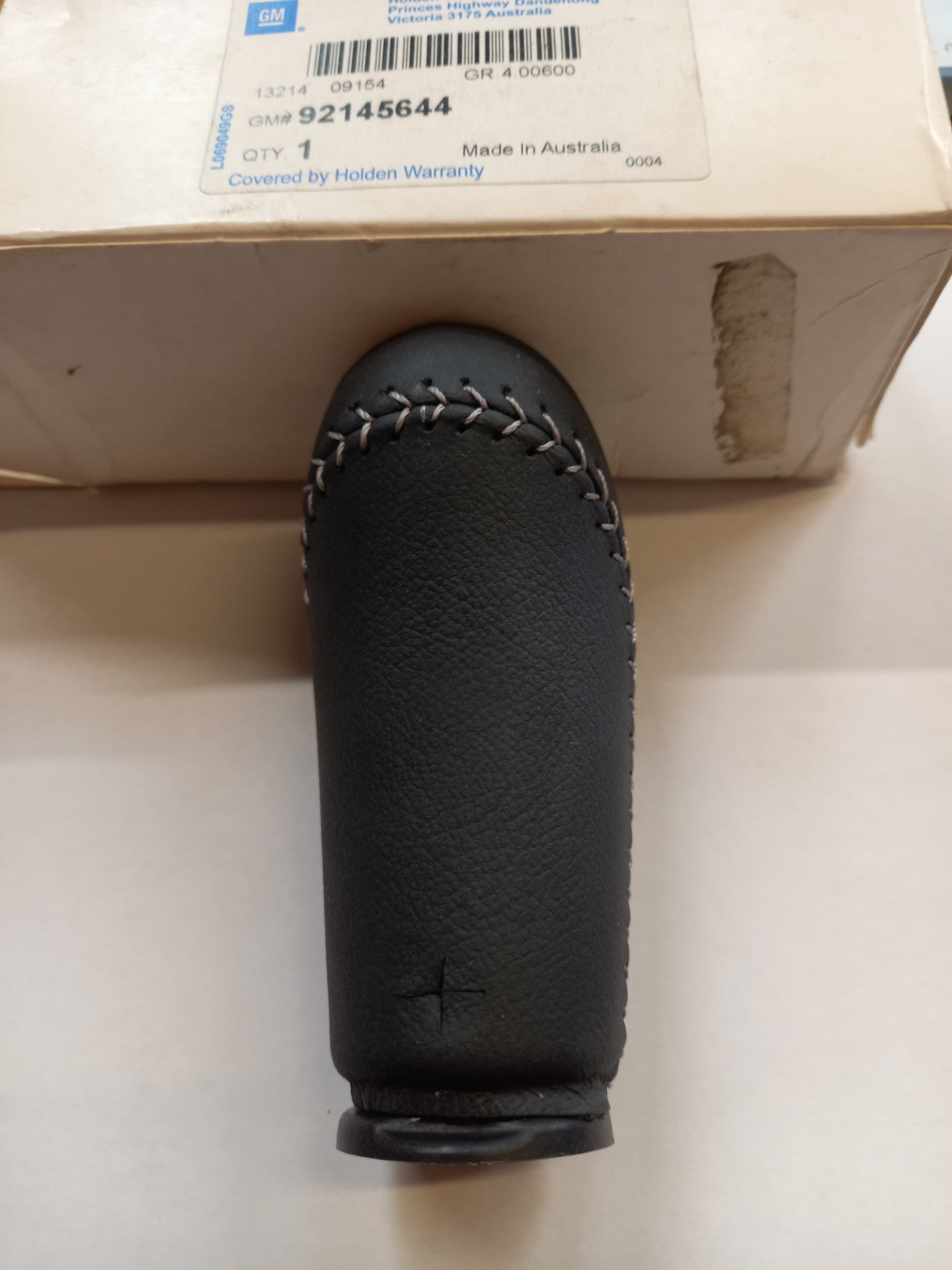 GM Pontiac GTO Auto Transmission Gear Knob 92145644 NEW GENUINE OE
