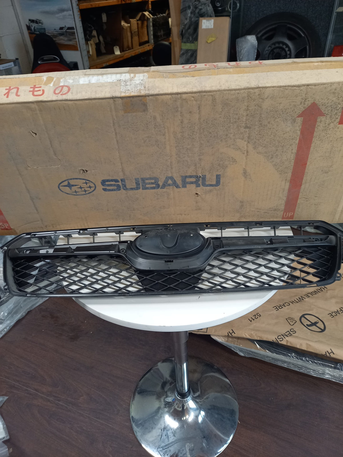 Subaru Impreza Upper Grille NEW GENUINE OE 91122 FJ020